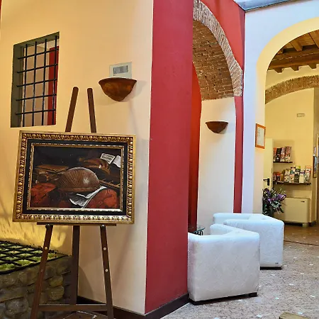 Porta Faenza Hotel