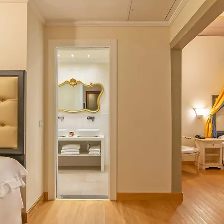 Porta Faenza Hotel