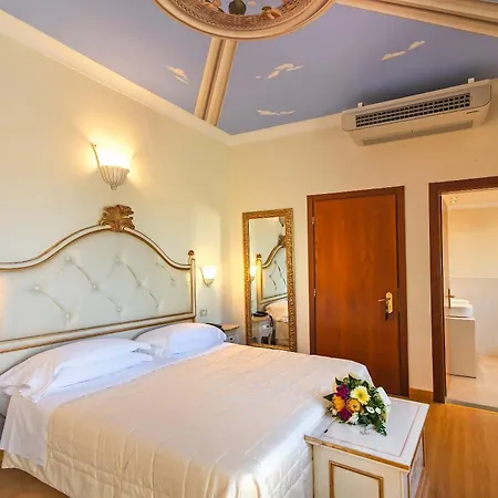 Hotel Porta Faenza Florence