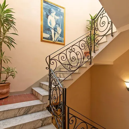 Porta Faenza 3*