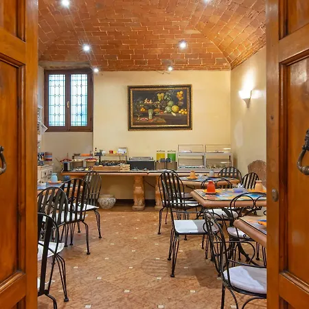 Otel Porta Faenza Floransa